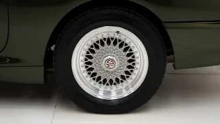 Foto 29 di 40: MG RV8