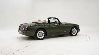 Foto 2 di 40: MG RV8