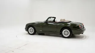 Foto 4 di 40: MG RV8