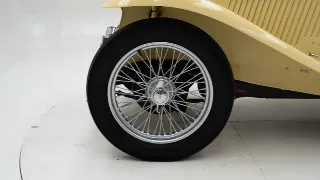 Foto 29 di 40: MG TC