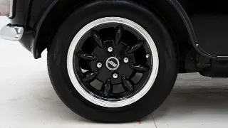 Foto 18 di 40: Mini 1000