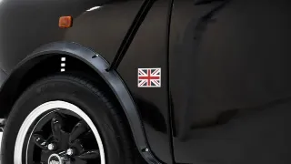 Foto 39 di 40: Mini 1000