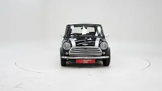 Foto 5 di 40: Mini 1000