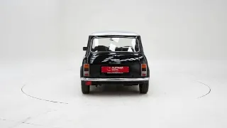 Foto 7 di 40: Mini 1000