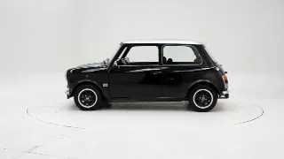 Foto 8 di 40: Mini 1000
