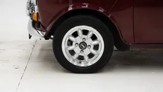 Foto 23 di 40: Mini 30th Anniversary
