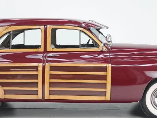 Foto 13 di 40: Packard Eight Woody wagon