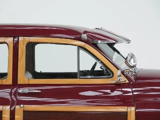 Foto 14 di 40: Packard Eight Woody wagon