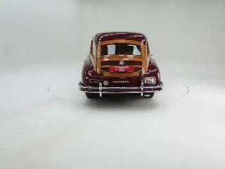 Foto 7 di 40: Packard Eight Woody wagon