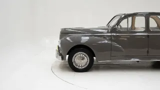 Foto 25 di 40: Peugeot 203 C