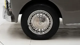 Foto 26 di 40: Peugeot 203 C