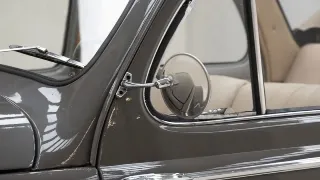 Foto 33 di 40: Peugeot 203 C