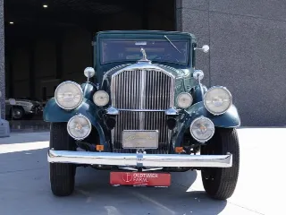 Foto 20 di 40: Pierce-Arrow Model 54 Sedan