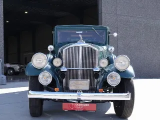 Foto 26 di 40: Pierce-Arrow Model 54 Sedan