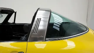 Foto 35 di 40: Porsche 911 2.2 E Targa