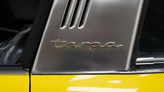 Foto 36 di 40: Porsche 911 2.2 E Targa