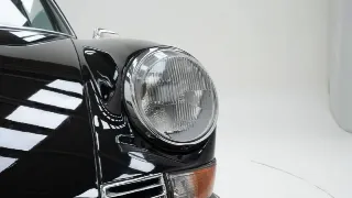 Foto 18 di 40: Porsche 911 2.4 S