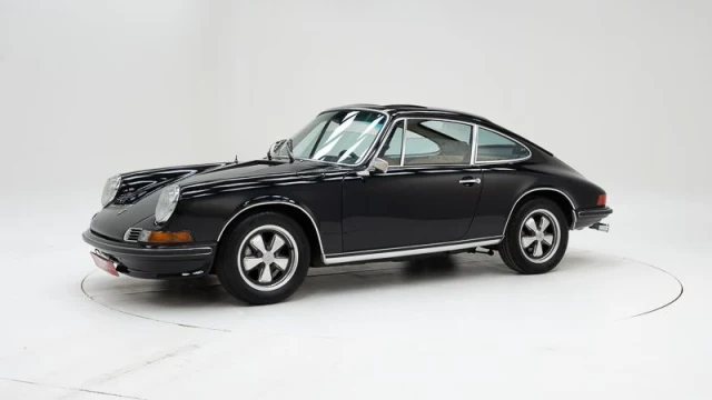 Porsche 911 2.4 S