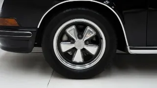 Foto 21 di 40: Porsche 911 2.4 S