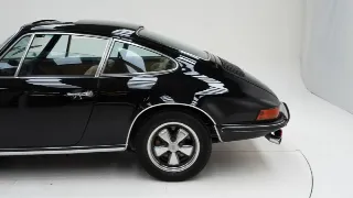 Foto 28 di 40: Porsche 911 2.4 S