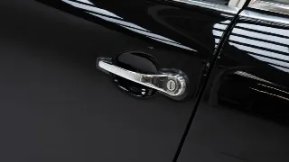 Foto 34 di 40: Porsche 911 2.4 S