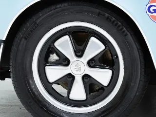 Foto 35 di 40: Porsche 911 2.4 T/E Ölklappe Coupé