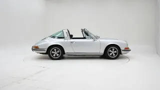 Foto 6 di 40: Porsche 911 2.4 T/E Targa