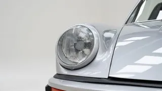 Foto 15 di 40: Porsche 911 3.0 SC Targa