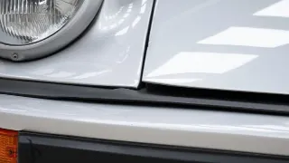Foto 17 di 40: Porsche 911 3.0 SC Targa