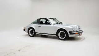 Foto 3 di 40: Porsche 911 3.0 SC Targa