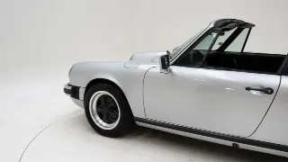 Foto 40 di 40: Porsche 911 3.0 SC Targa