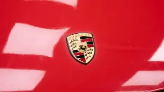 Foto 12 di 40: Porsche 911 3.2 Targa