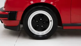 Foto 25 di 40: Porsche 911 3.2 Targa