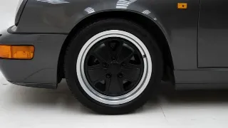 Foto 22 di 40: Porsche 911 964 Carrera 2