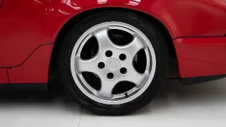 Foto 32 di 40: Porsche 911 964 RS