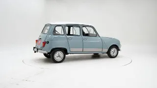 Foto 2 di 40: Renault R4 GTL Clan