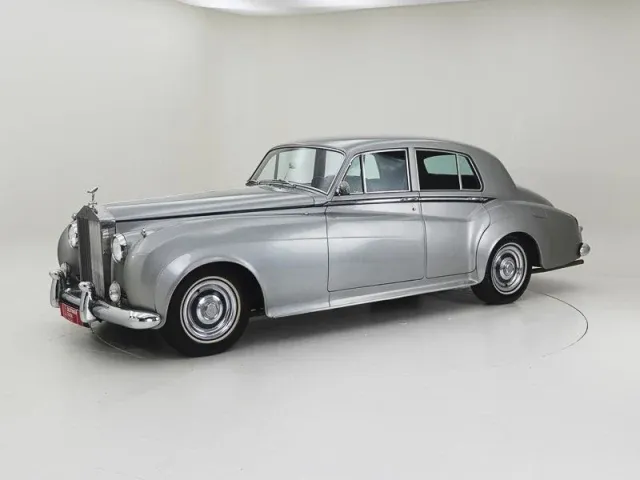 Rolls-Royce Silver Cloud II