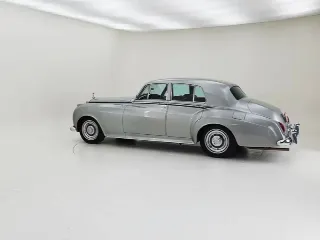 Foto 3 di 40: Rolls-Royce Silver Cloud II