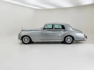 Foto 8 di 40: Rolls-Royce Silver Cloud II