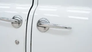 Foto 15 di 40: Studebaker Champion Bullet Nose