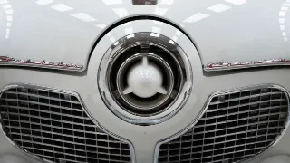 Foto 18 di 40: Studebaker Champion Bullet Nose