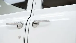 Foto 8 di 40: Studebaker Champion Bullet Nose