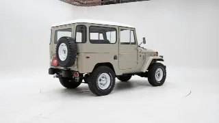 Foto 2 di 40: Toyota Land Cruiser FJ40