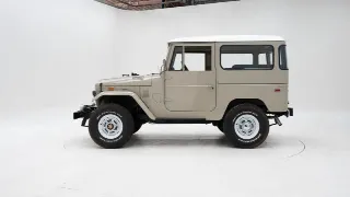 Foto 8 di 40: Toyota Land Cruiser FJ40