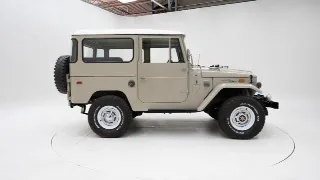 Foto 9 di 40: Toyota Land Cruiser FJ40