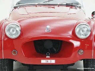 Foto 13 di 40: Triumph TR3 Small Mouth