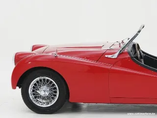 Foto 21 di 40: Triumph TR3 Small Mouth
