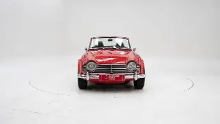Foto 5 di 40: Triumph TR4 A