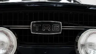Foto 31 di 40: Triumph TR6 + Overdrive