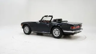 Foto 4 di 40: Triumph TR6 + Overdrive